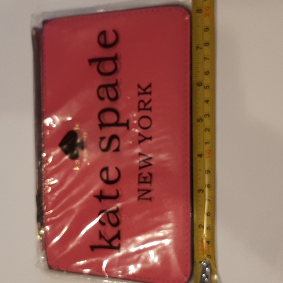 NWT Women's Kate Spade Pink Wristlet NEW - Picture 6 of 7